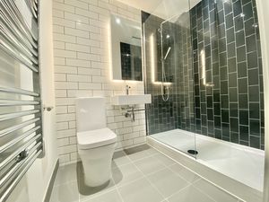 Photo 1- click for photo gallery